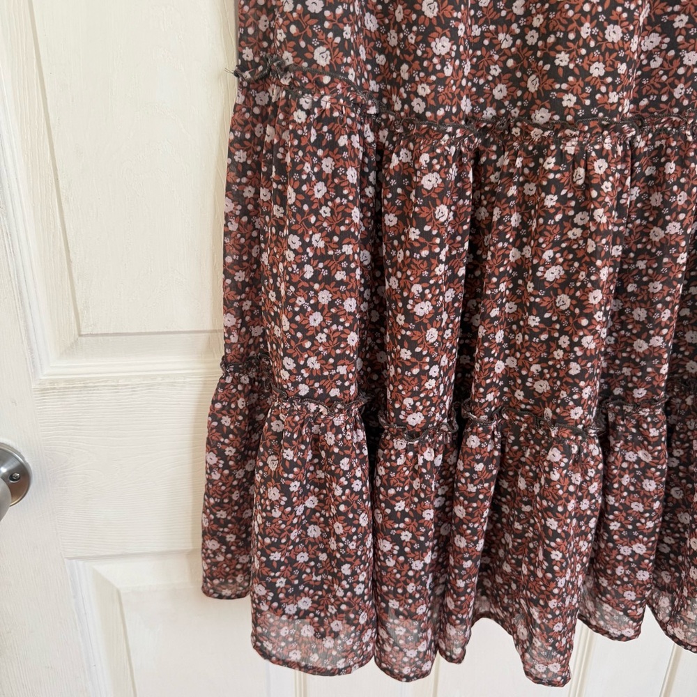 AE Floral Brown Tiered Skirt - Picture 3 of 5